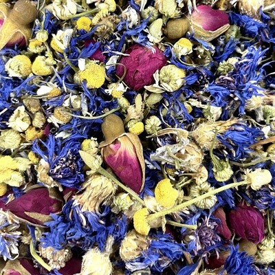 Flower Garden! Combination 1 oz - Ingredients: Cornflowers, Rose Buds, Chamomile, Lavender, Rosemary. Introducing Dried flowers to add to dry blends, fresh food, and toys! by China Prairie Flower Garden! Combination 1 oz - Ingredients: Cornflowers, Rose Buds, Chamomile, Lavender, Rosemary. Introducing Dried flowers to add to dry blends, fresh food, and toys! by China Prairie
