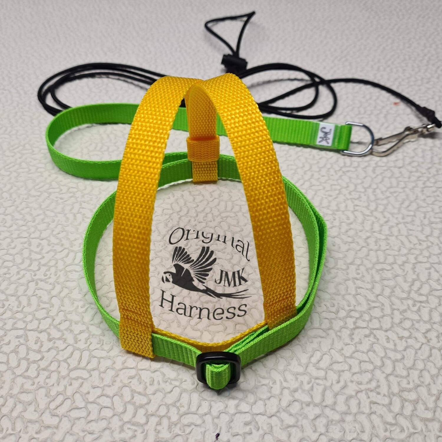 JMK Harness and Leash - Color Combo Yellow with Bright Green, Size Medium: 425-600 grams: Eclectus, Med. Macaws (Severee, Red Fronted), Lg Amazons (Double Yellow, Yellow Nape), Umbrella, Congo Grey