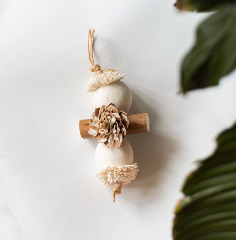 Rose - by Little Dinos