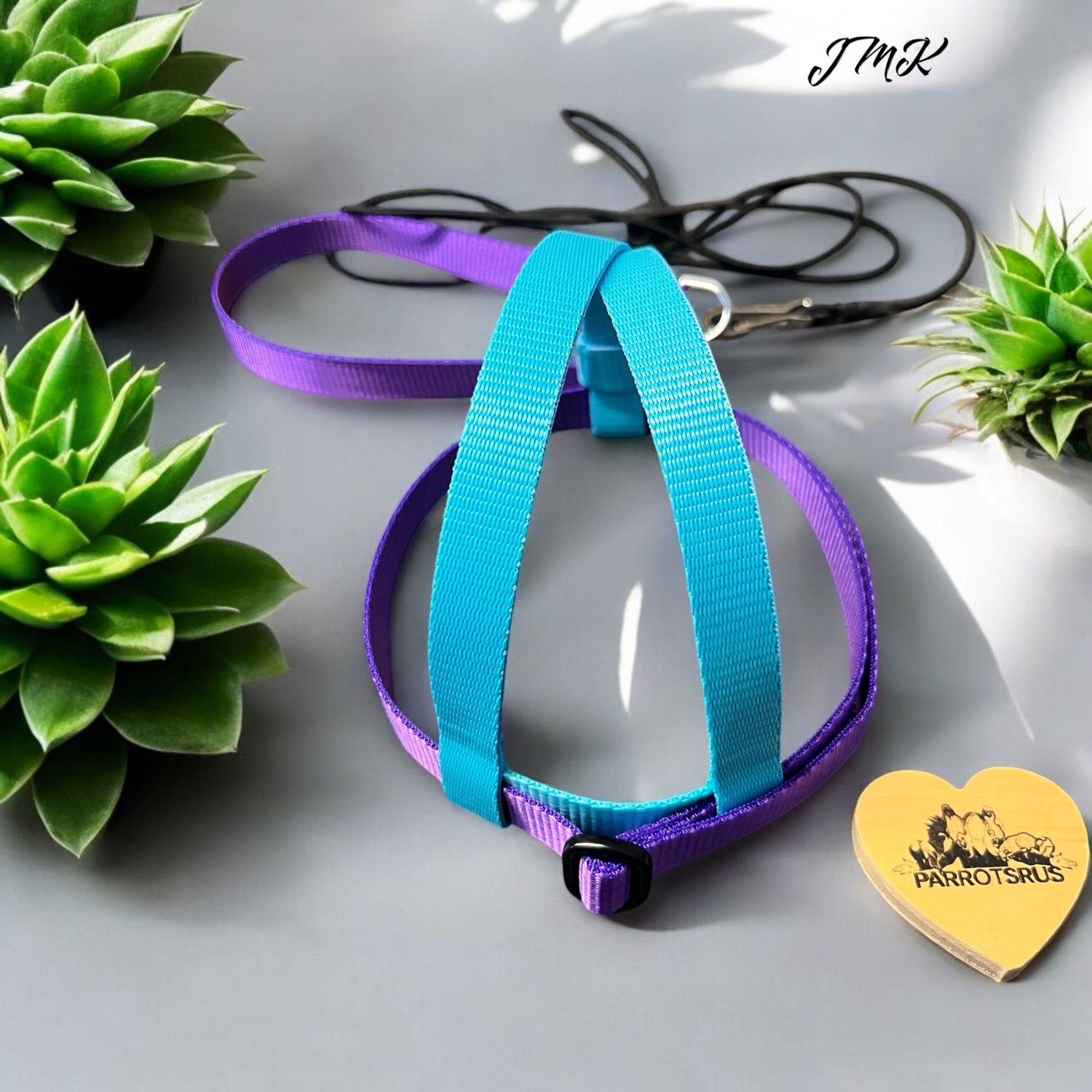 JMK Harness and Leash - Light Blue and Purple, Size X-Large: 1100+ grams: Lg Moluccan, Green Winged Macaw, Hyacinth, Buffons