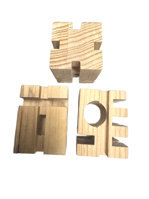 Puzzler Foraging Block Foot Toyby Birdie Buddy