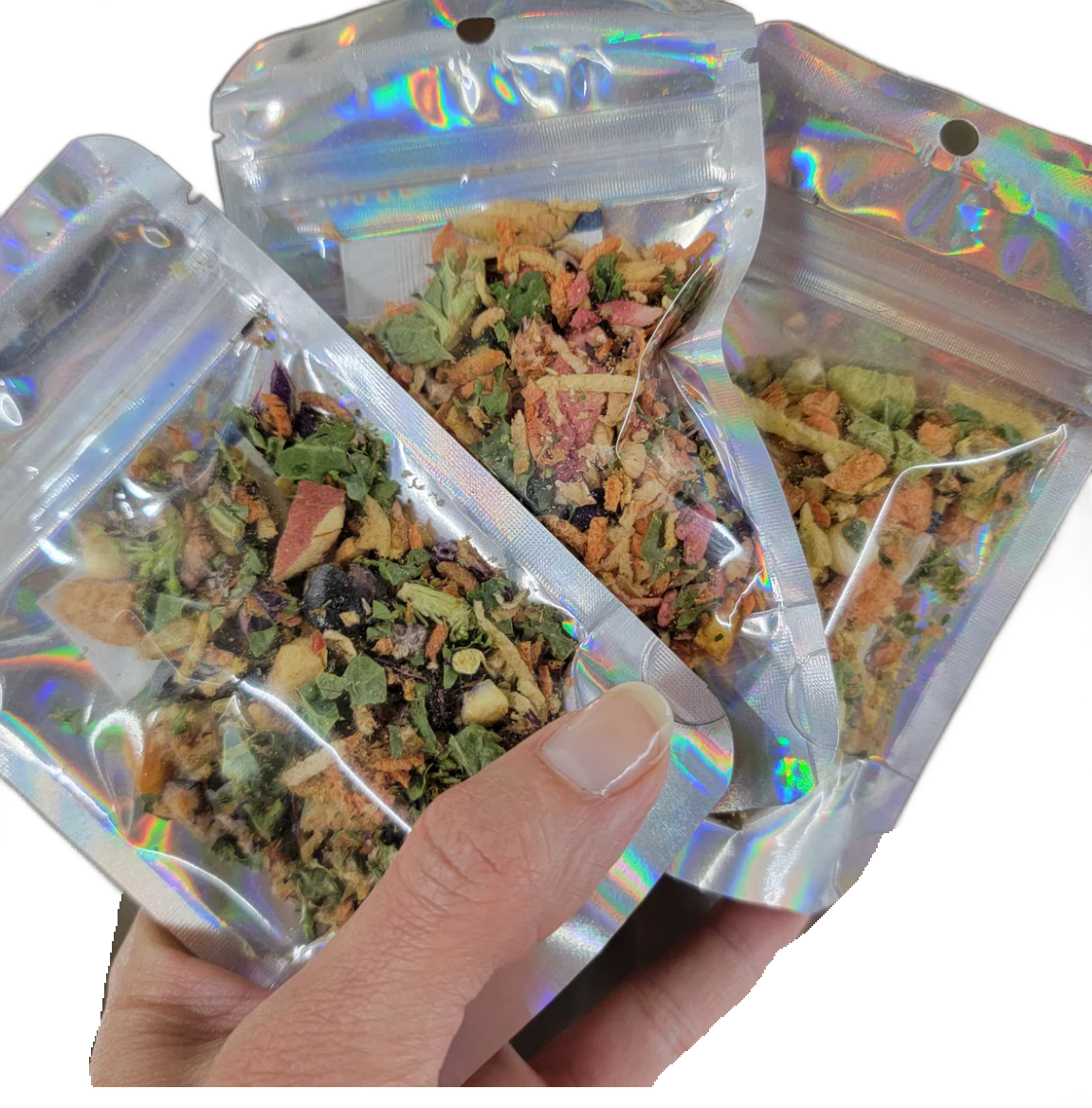 SAMPLE Pack Bird Bites Freeze Dried Chop - Berry Boost Blend by Bird Bites