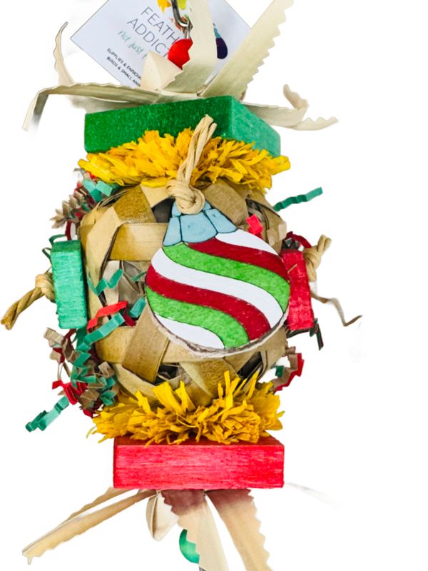 Kringle&#39;s Crunch Up &amp; Forager by Feathered Addictions