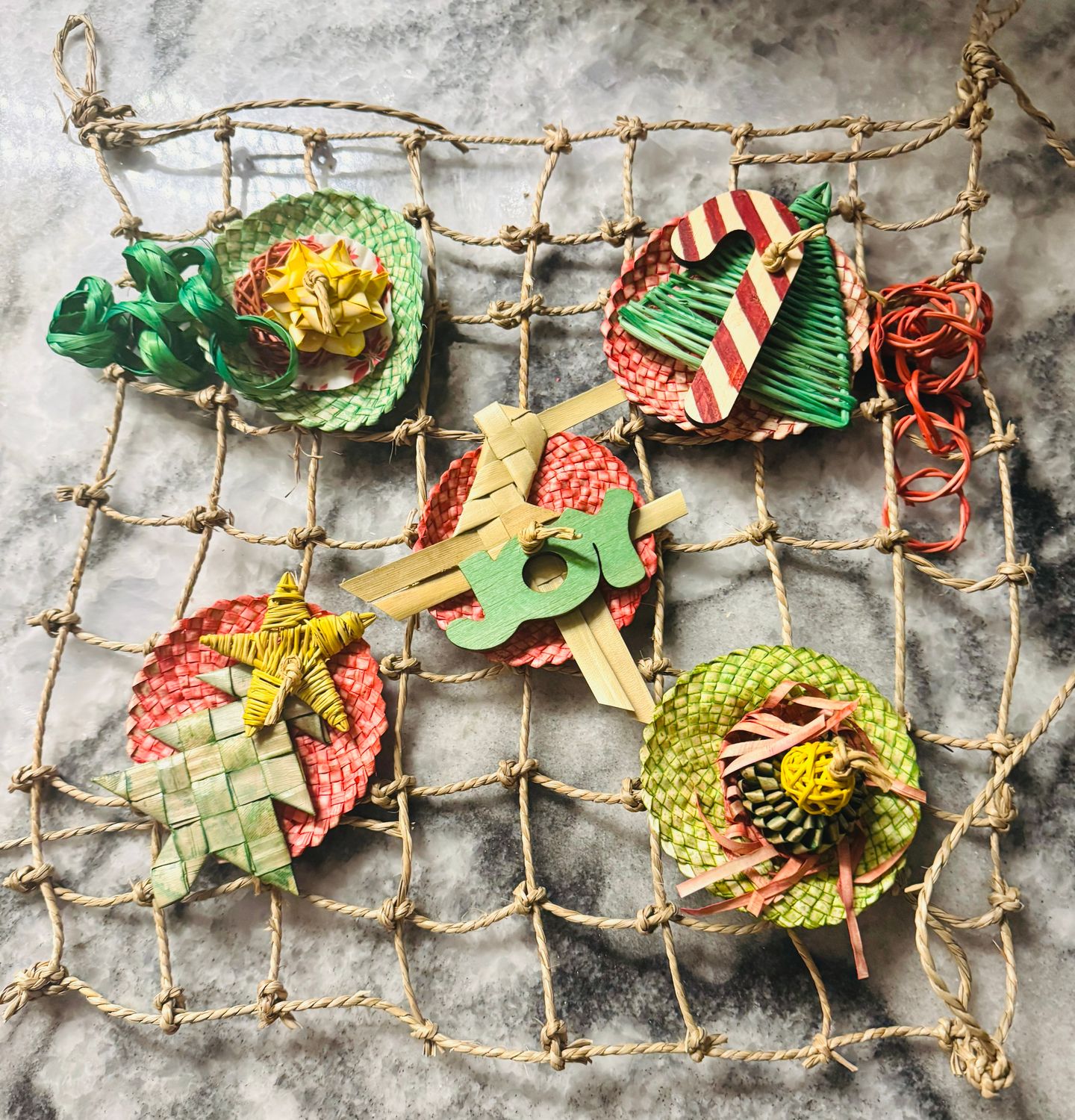 The Perfect Noel Seagrass Play Net 15&quot; x 15&quot; by Feathered Addictions