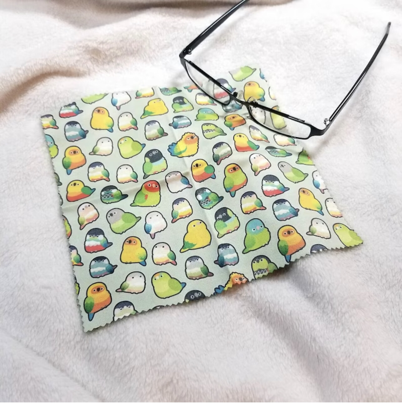 Conures Lens Cloth