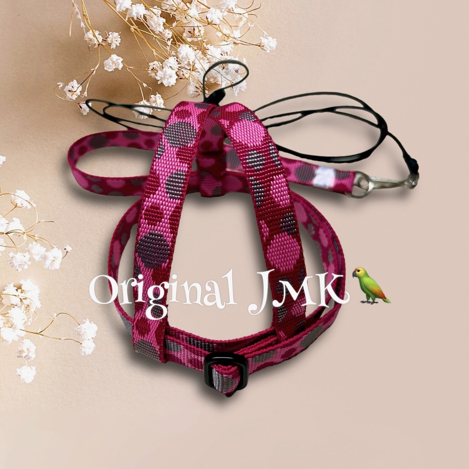 JMK Harness and Leash - Gorgeous Pink &amp; Red Print, Size X-Large: 1100+ grams: Lg Moluccan, Green Winged Macaw, Hyacinth, Buffons