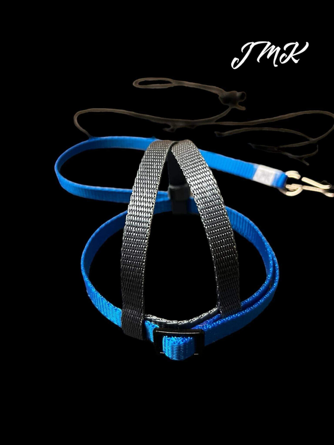 JMK Harness and Leash - Color Dark Grey with Blue, Size Medium: 425-600 grams: Eclectus, Med. Macaws (Severe, Red Fronted), Lg Amazons (Double Yellow, Yellow Nape), Umbrella, Congo Grey