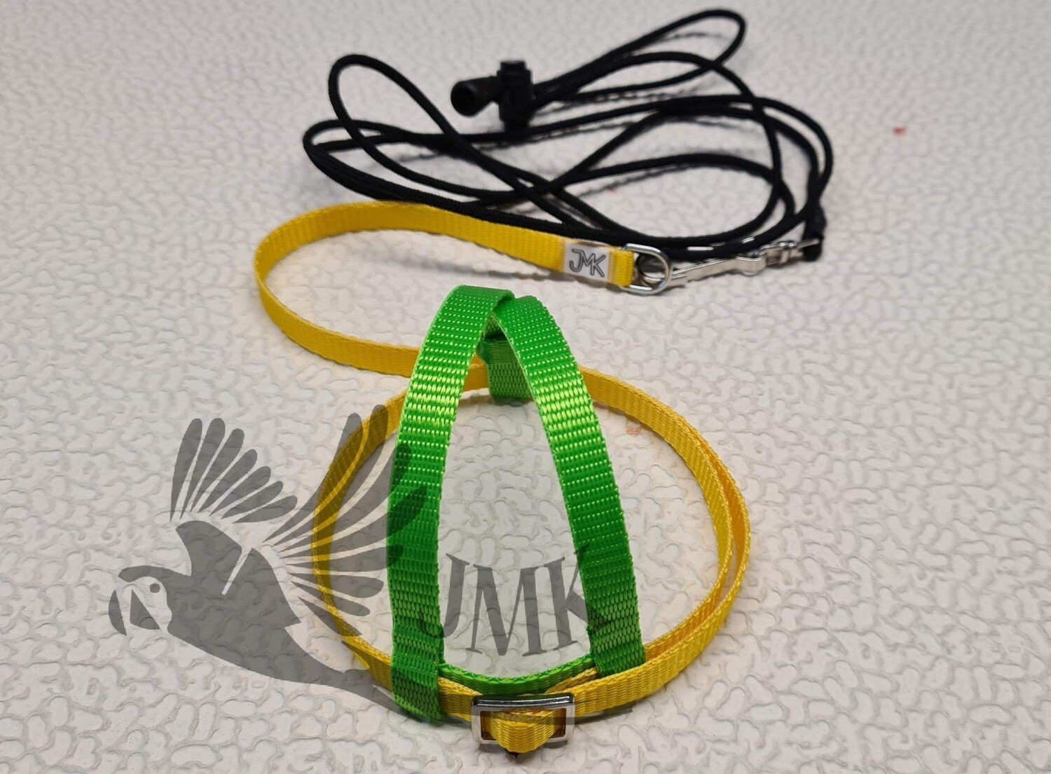 JMK Harness and Leash - Color Combo Bright Green and Yellow, Size Medium: 425-600 grams: Eclectus, Med. Macaws (Severe, Red Fronted), Lg Amazons (Double Yellow, Yellow Nape), Umbrella, Congo Grey