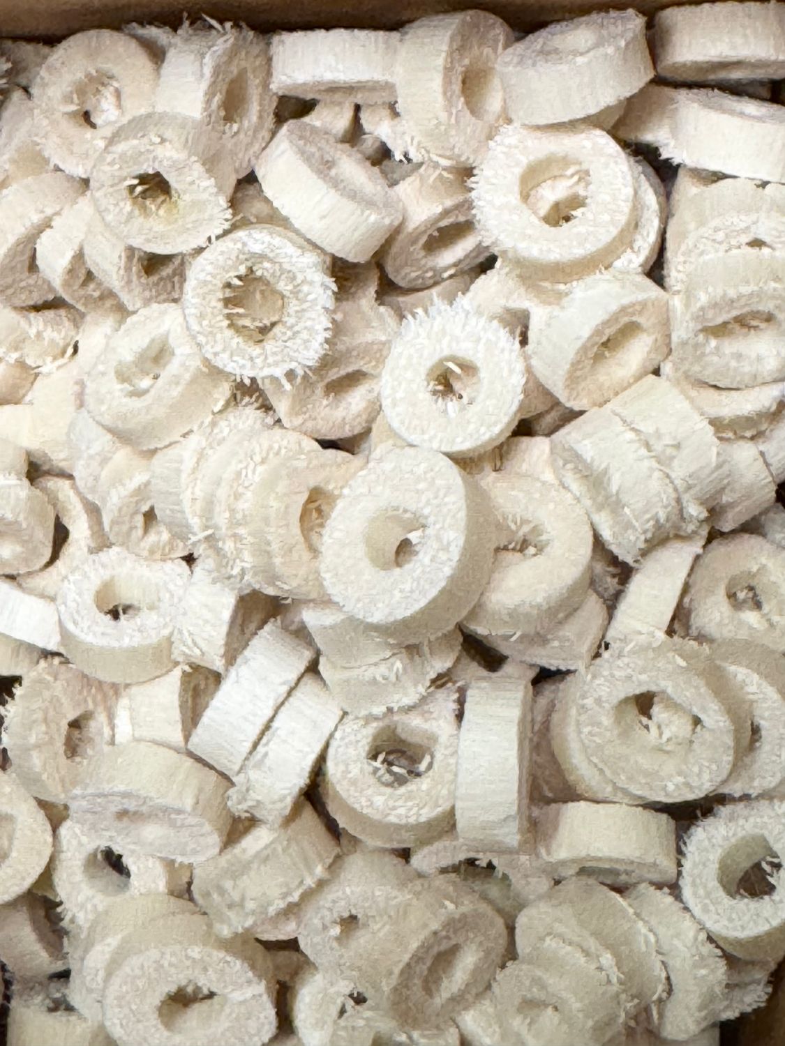 1 Cup Jute Bead "Cheerio" Slices in a Foraging Box by Peter Piper Parrots