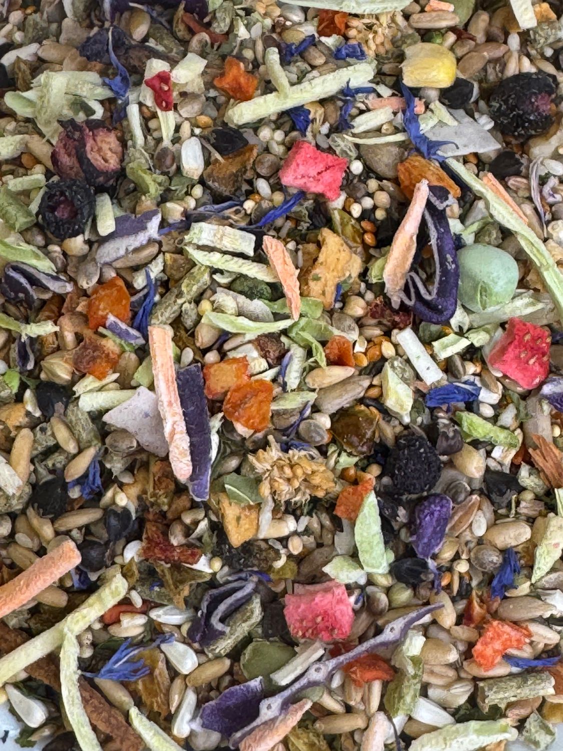 NEW - Delectable! Dreams plus more Veggies Combo Dry Blend 100% Natural Whole Foods for all Small and Medium Size Birds especially Cockatiels, Budgies, Love Birds, Parakeets, Conures and Parrotlets