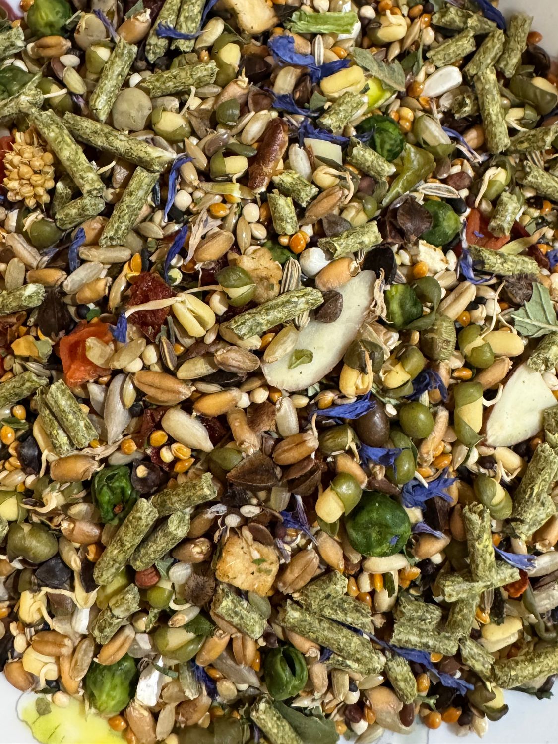 Delectable! plus Micrograin Just Sprouts &amp; Tops Mini Pellets Combo Dry Blend - 100% Natural Whole Foods for all Small &amp; some Medium Birds