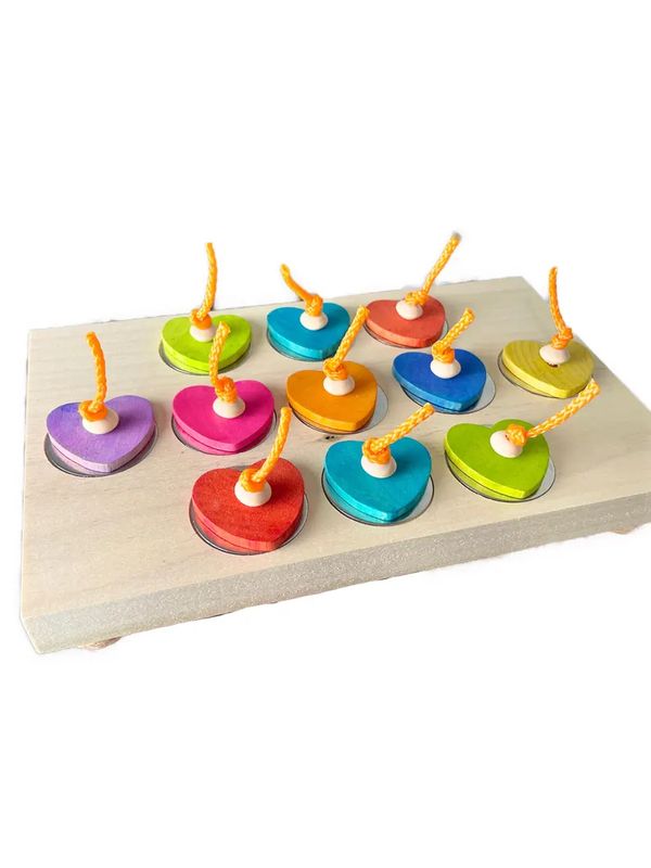 Rainbow Table Top Heart Station for Small &amp; Medium Birds by Pirate's Beak