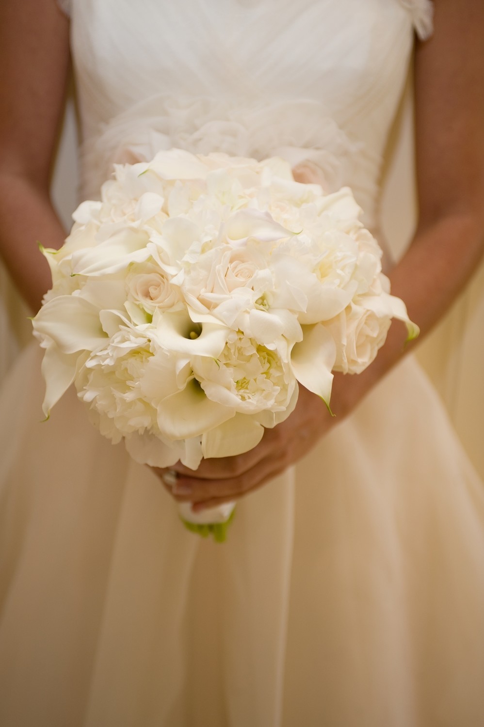 Peony Roses and Mini callas