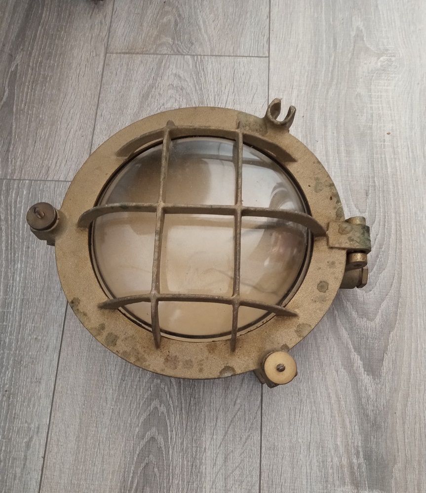 Maschinenraumlampe Schildkrötenlampe Messingguß