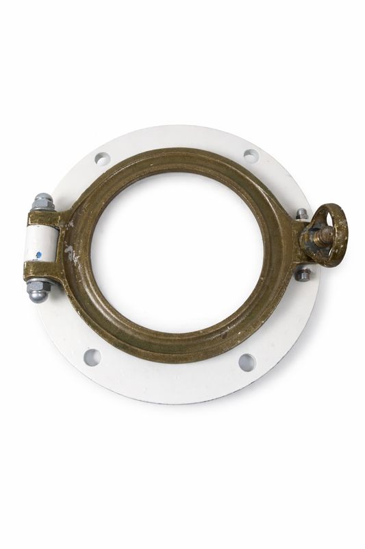 Bullauge Eisen mit Messing Glasdeckel