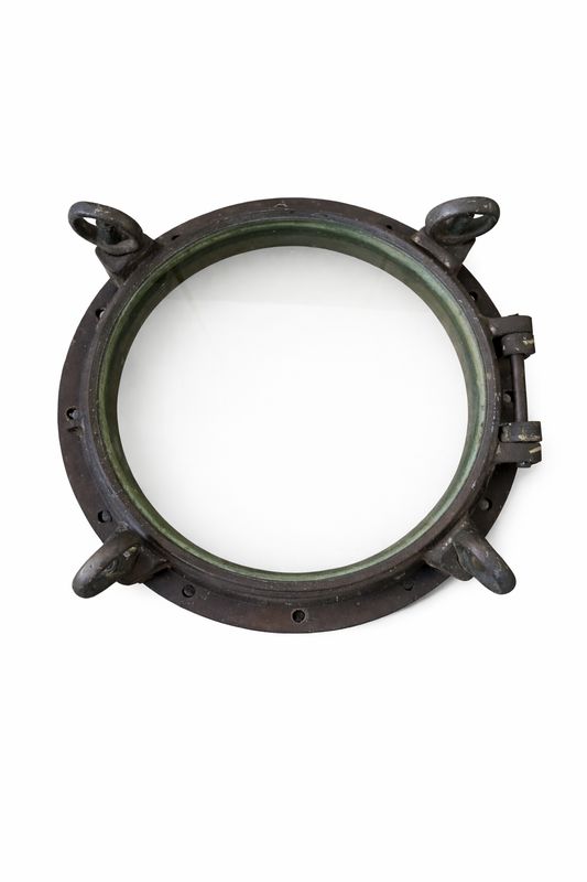 Großes, massives Bullauge 53 cm Durchmesser