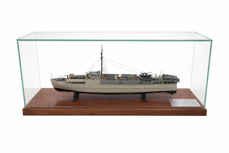 Schnellboot S10 (-S13) 1935 in Echtglasvitrine
