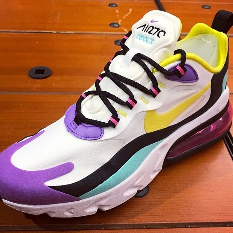 Nike 270 React 