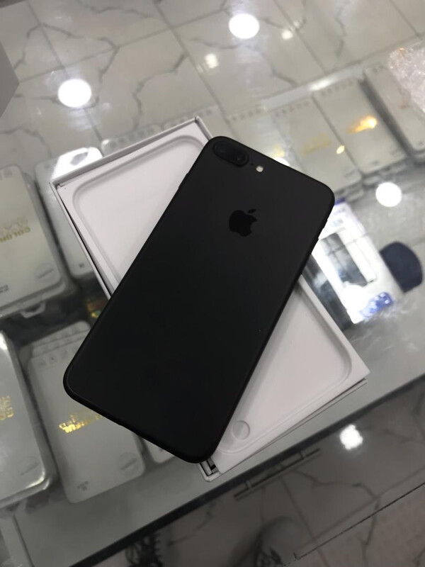 iPhone 8