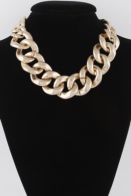 BULKY CHAIN NECKLACE