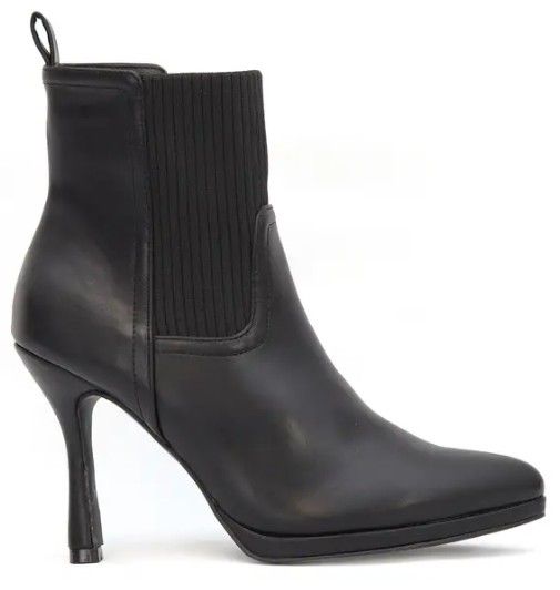 CHELSEA BOOT - BLACK