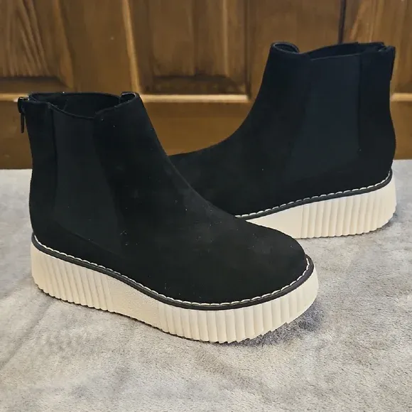 PLATFORM SNEAKER BOOTIE - BLACK