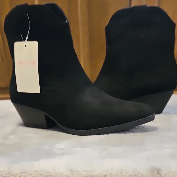 WESTERN ANKLE BOOT - BLACK