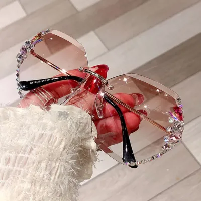 Polygon Sunglasses W/Rhinestones