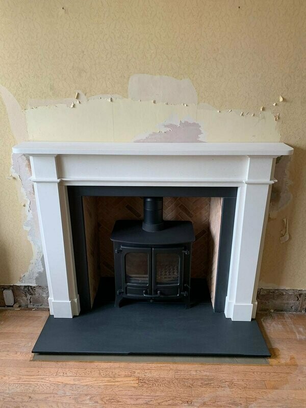 Devonshire Fireplace & Charnwood Island II