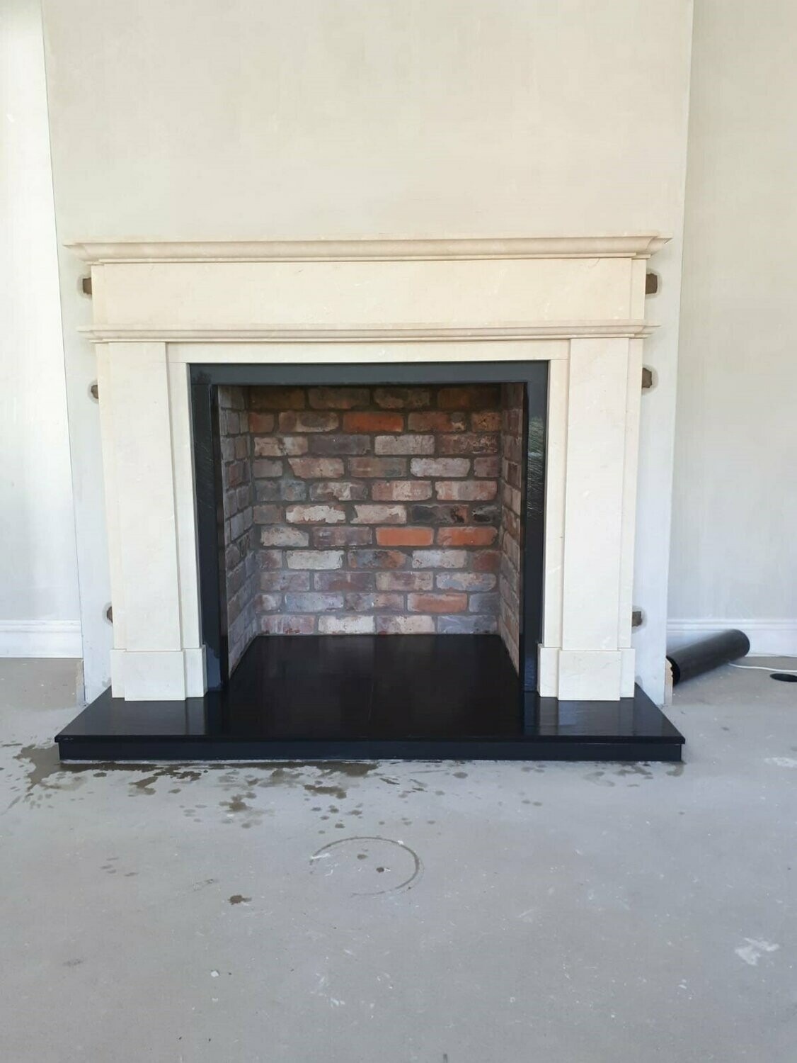 Vogue Fireplace