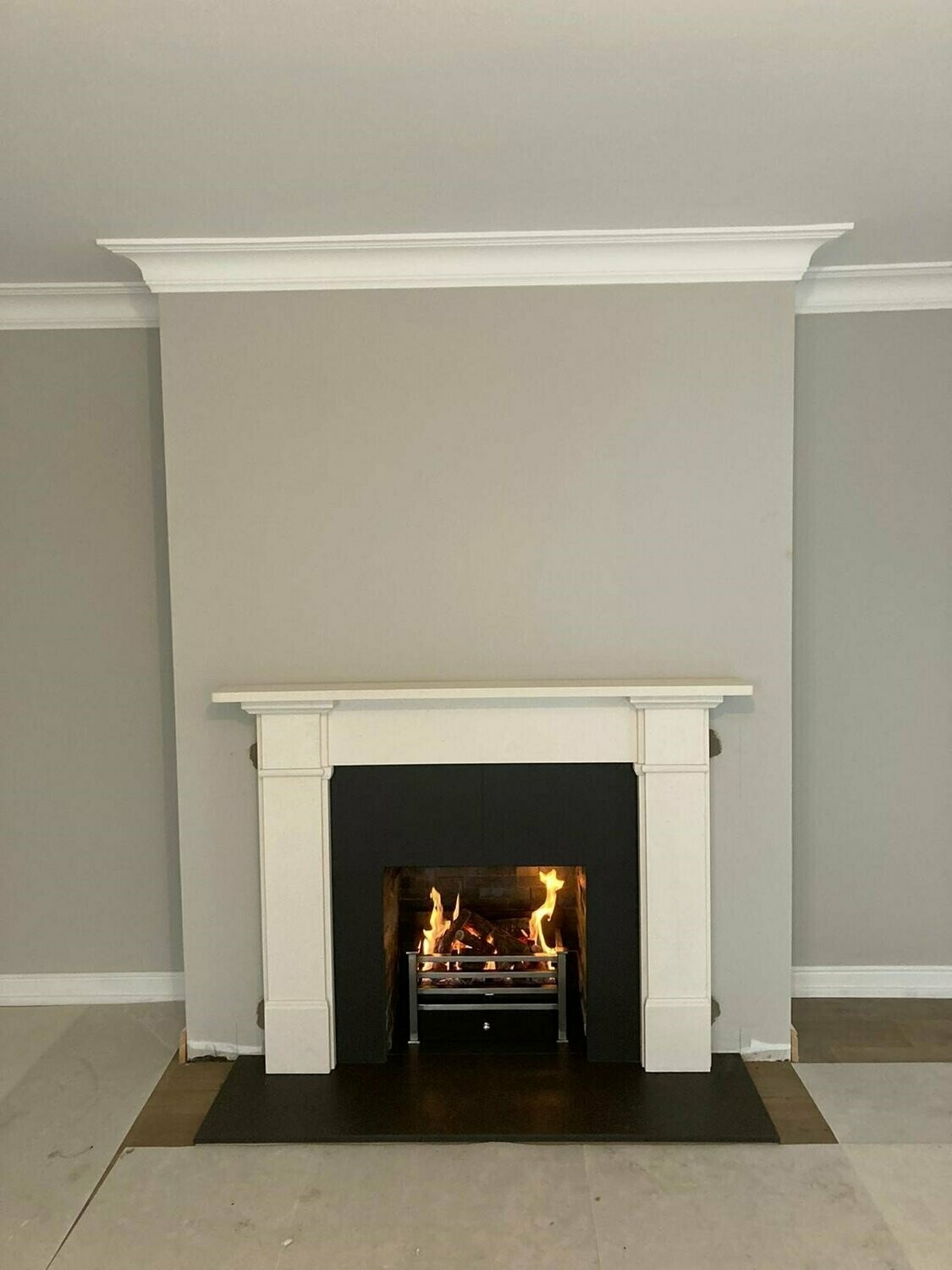 Adelaide Fireplace & Open Basket