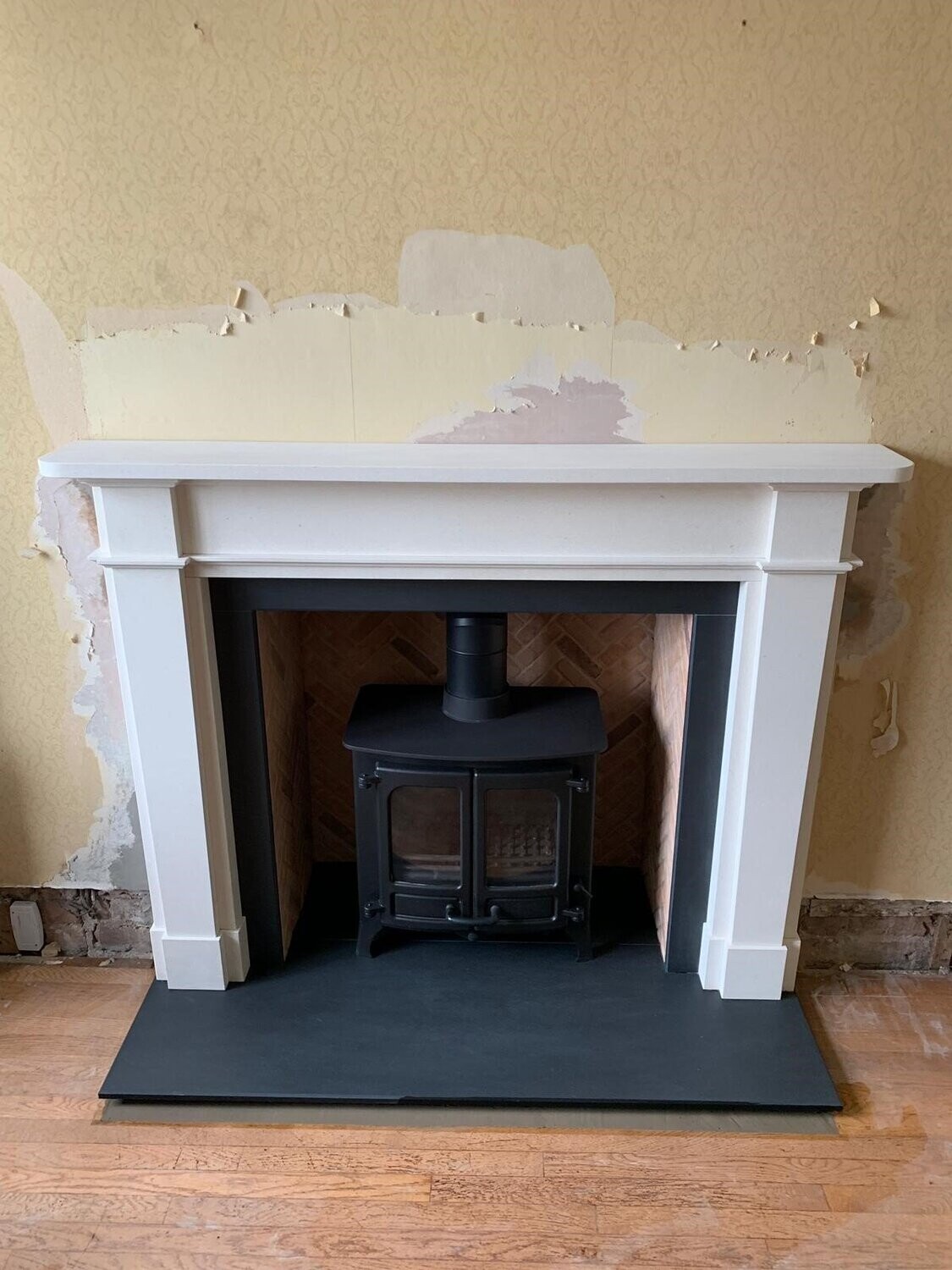 Devonshire Fireplace with Charnwood Island II