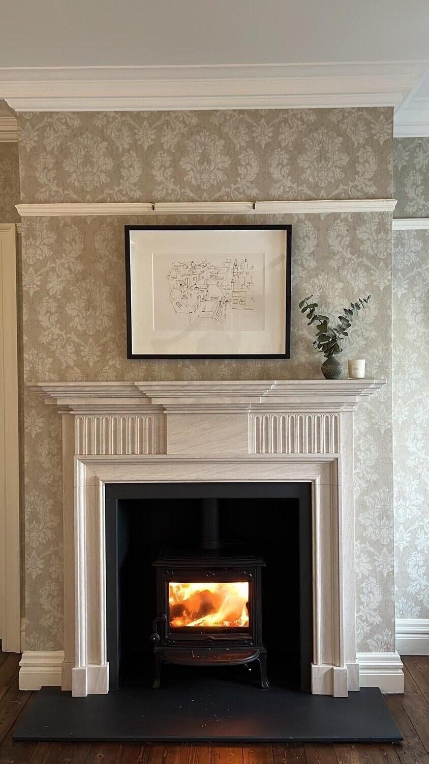 Jotul F100 with Mercia in veined honed marble