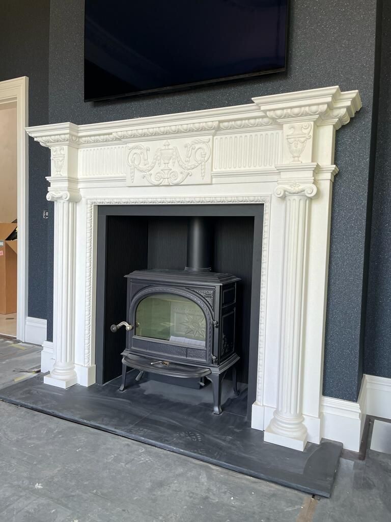 Kensington surround with Jotul f400