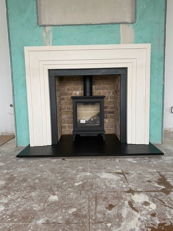 Melbourne Fireplace with Sheraton 5 Stove