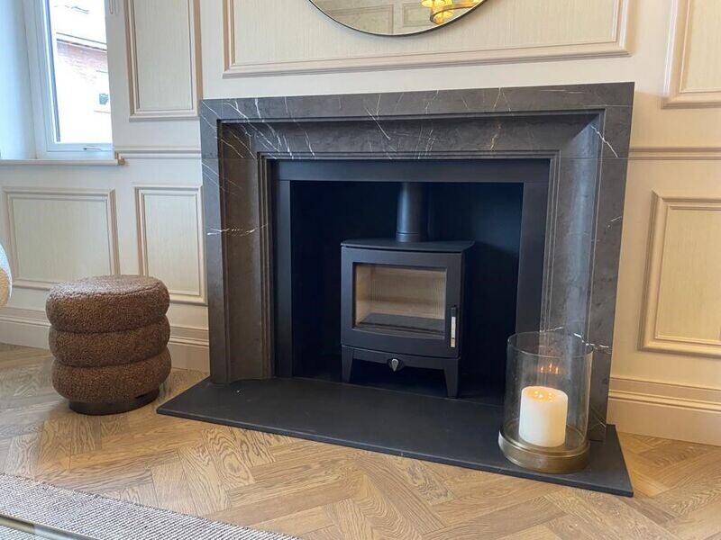 Scarpa Fireplace in Pietra Grey Marble with Futura 5 Stove