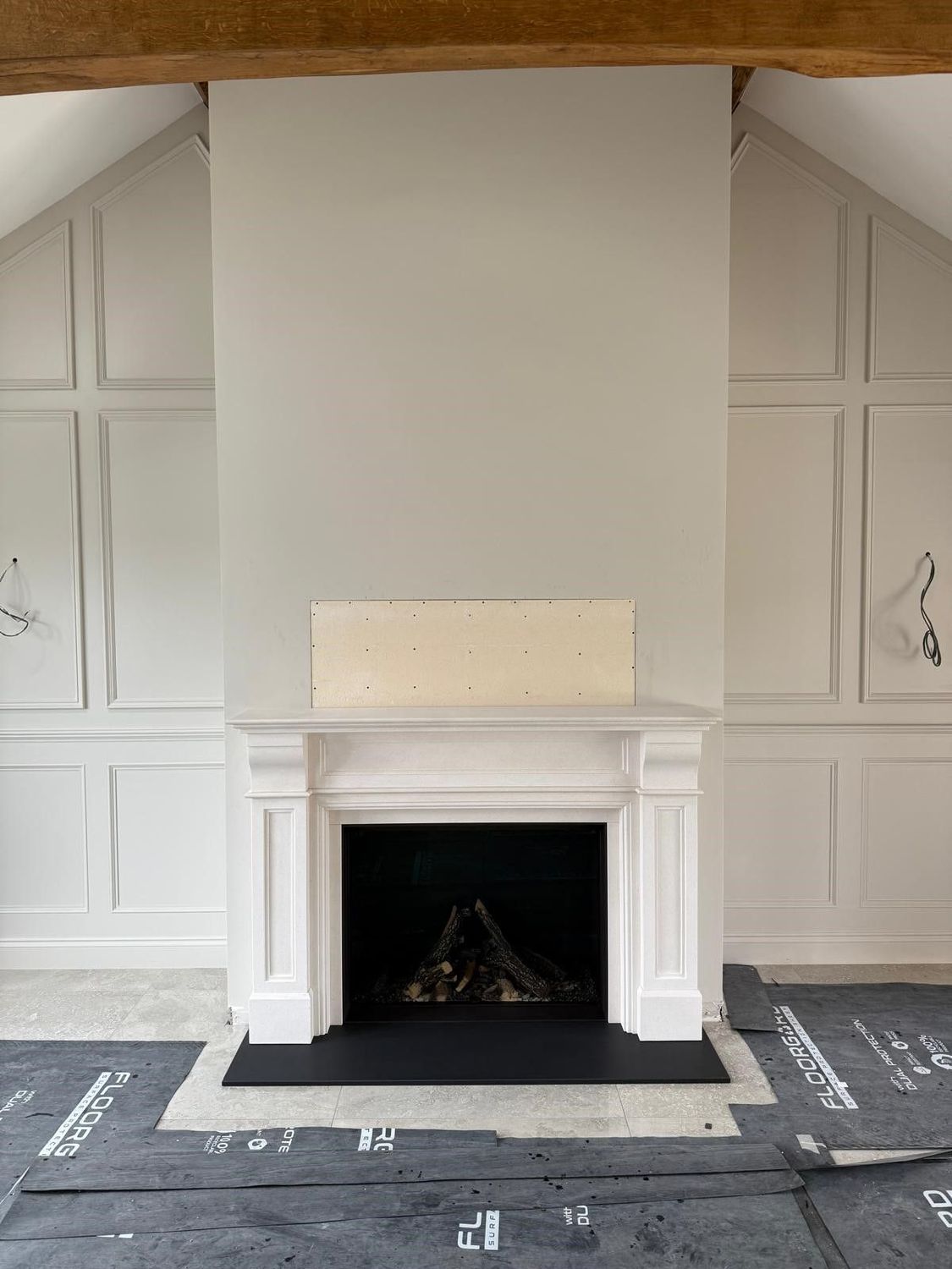 Richmond Fireplace with Kalfire Gi105/79F