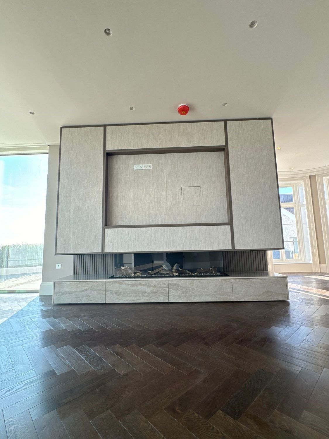 Kalfire G170-37s, Dekton Arga Hearth