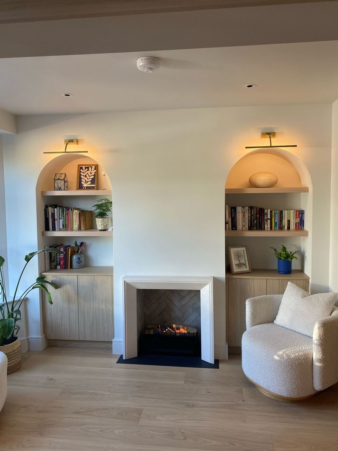 Metro Fireplace (small) & Planika Firebasket