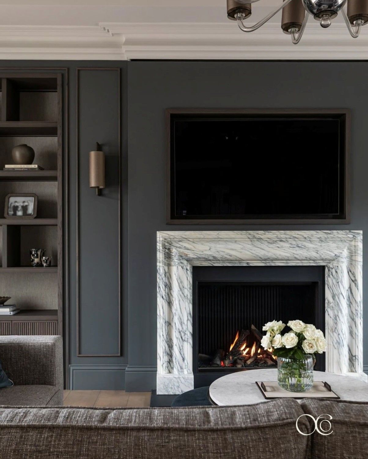 Arabascato Bolection Fireplace & Kalfire Gi105-79F