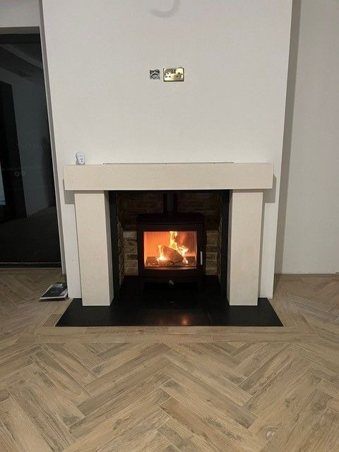Malmo Fireplace & Stovax Futura 5 Woodburner