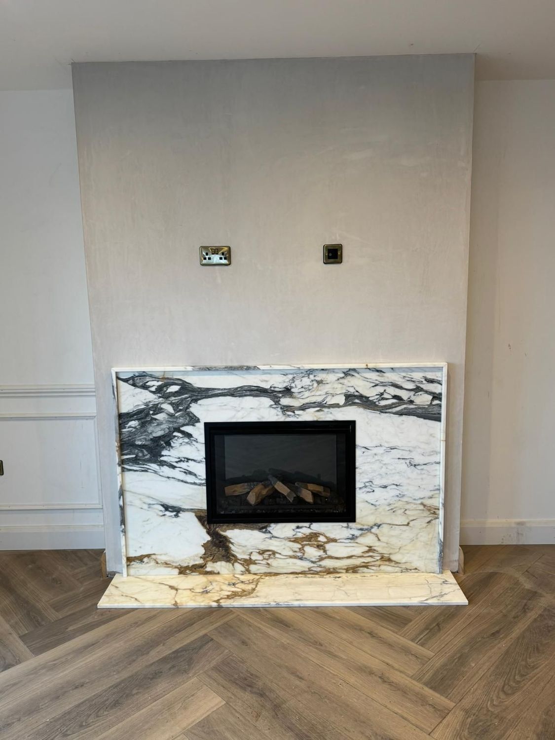 Calacatta Oro Fireplace