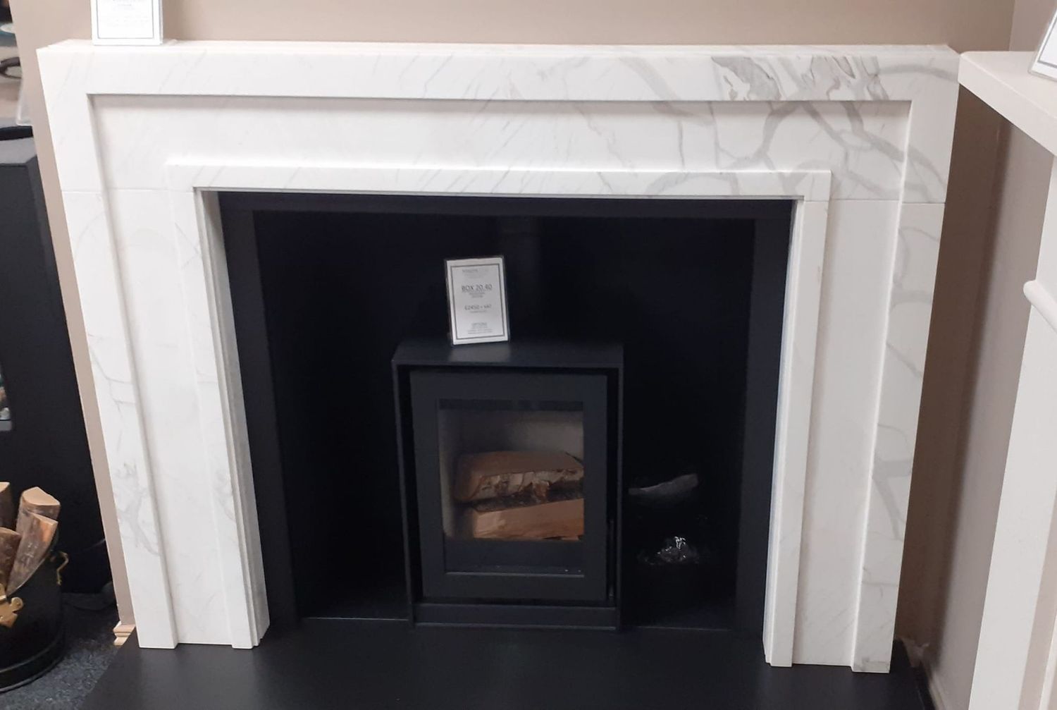 Chesney Manhattan Surround