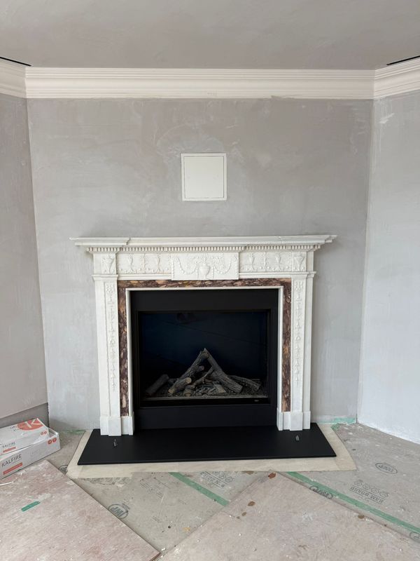Antique Fireplace & Kalfire GI105