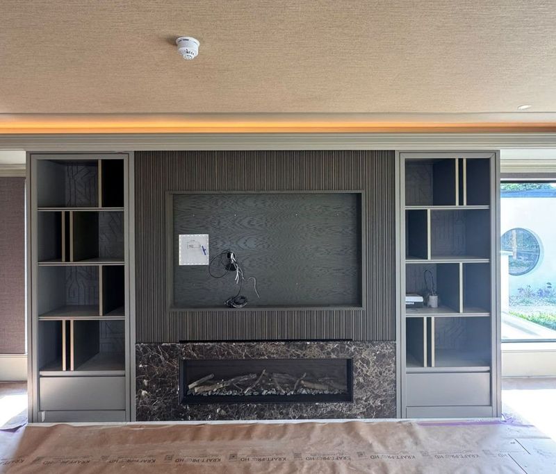 Emperador Dark Marble Surround & Kalfire G160-41F