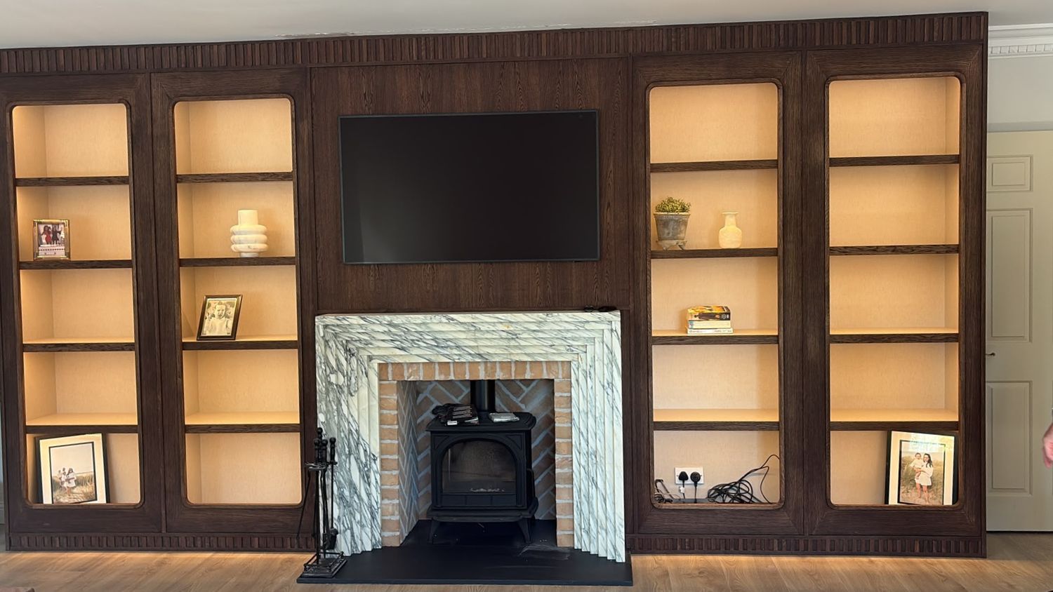 The Art Deco Design In Arabescato Marble Fireplace, Inner Brick Herringbone Chamber, Italian Honed Slate Hearth & Base, Huntingdon 30 -Wood Stove The Art Deco Design In Arabescato Marble Fireplace, Inner Brick Herringbone Chamber, Italian Honed Slate Hearth & Base, Huntingdon 30 -Wood Stove