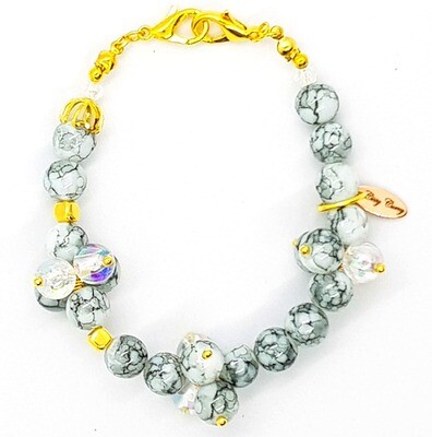 Bracelet & Face Cover Extender Dual Function (Nanase - Pearl Beads) Bracelet & Face Cover Extender Dual Function (Nanase - Pearl Beads)