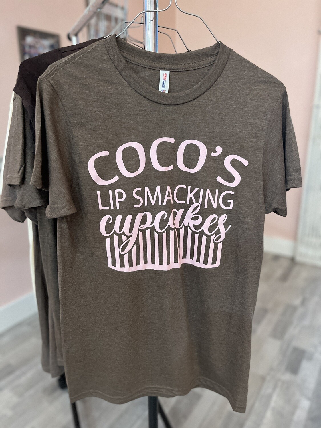 Coco&#39;s Lip Smacking Cupcakes T-Shirt
