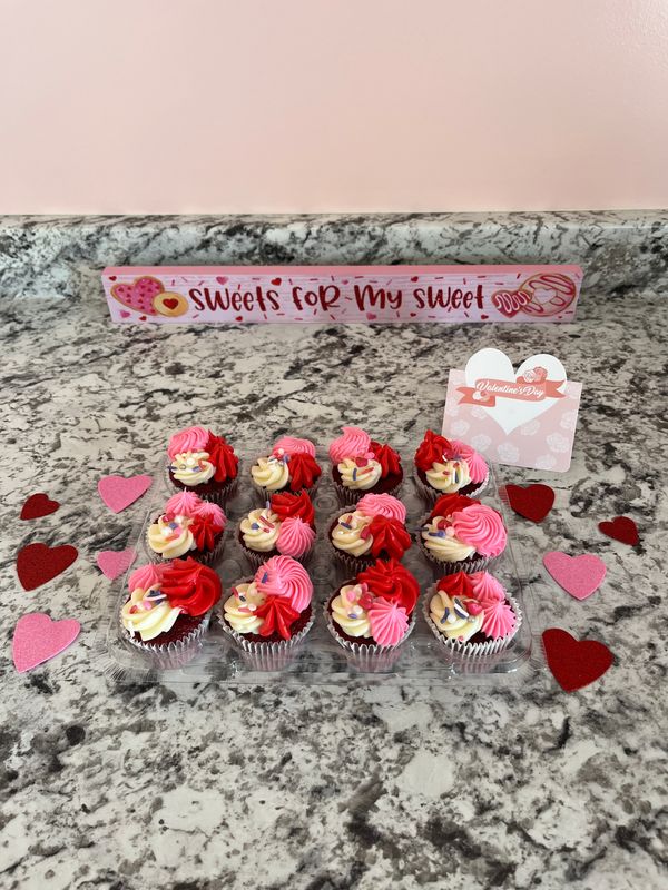 1 Dozen Mini Valentines Cupcakes