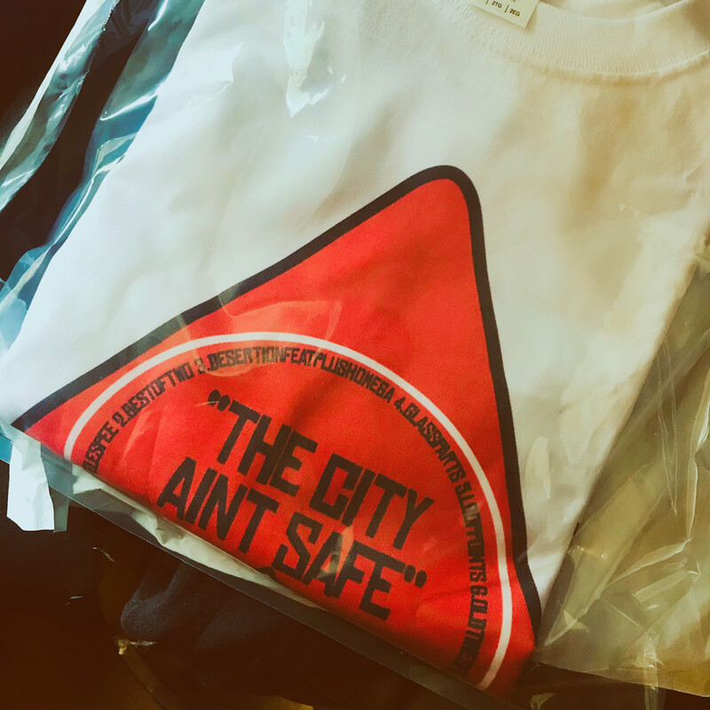 "THE CITY AINT SAFE"EP x TEE PACK